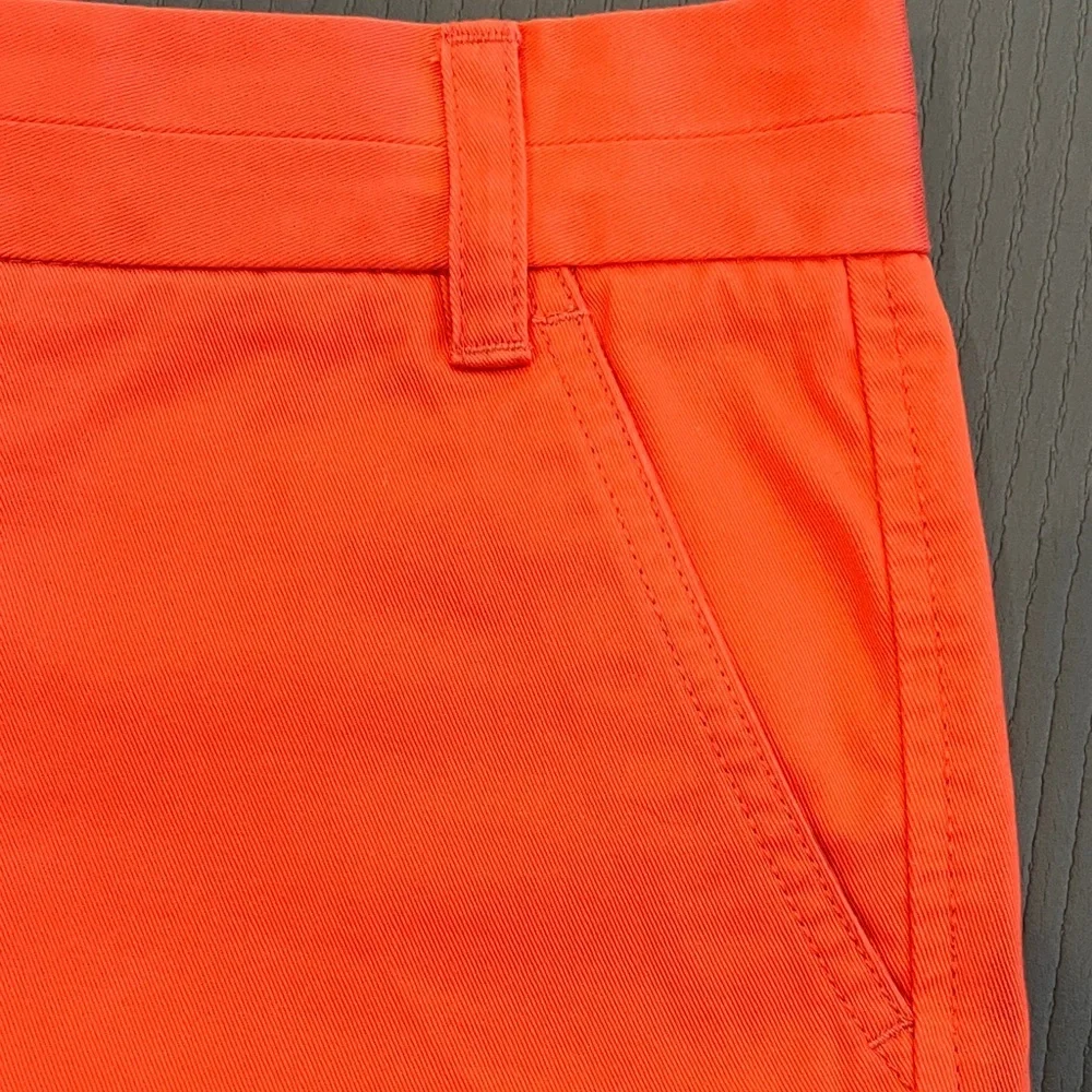 J. Crew Vibrant Coral Chino broken in Shorts size 6 - Picture 5 of 9